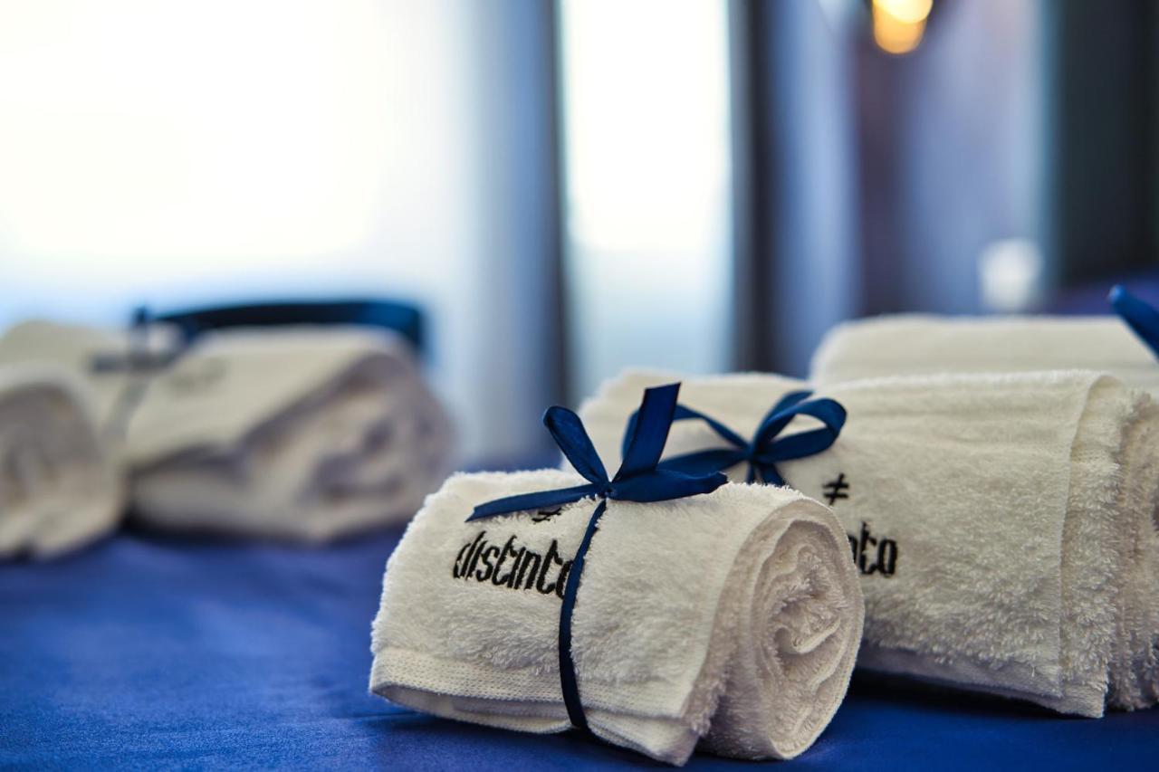 Distinto Suite & Rooms Lecce Ngoại thất bức ảnh